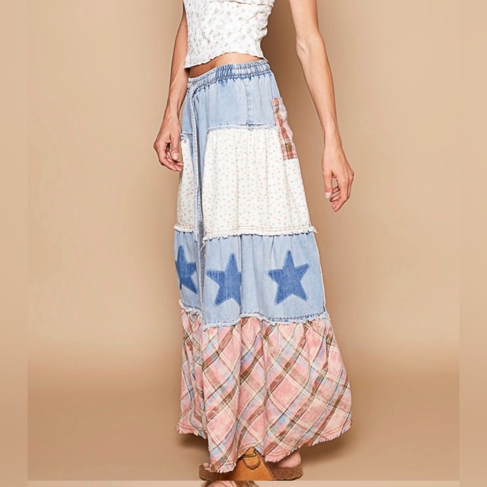 POL wide leg pants with Star Design